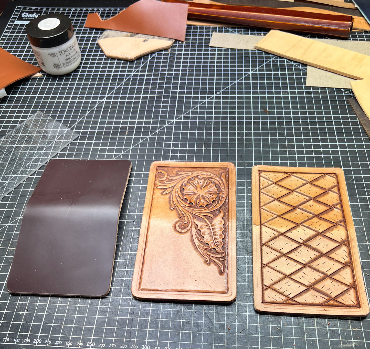 The Barn Owl — Executive Slim Wallet