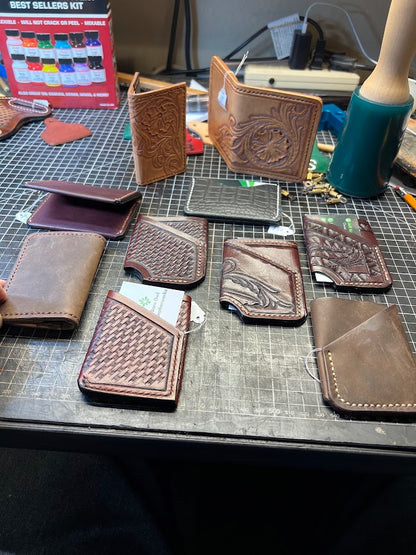 The Elf — Minimalist Card Wallet